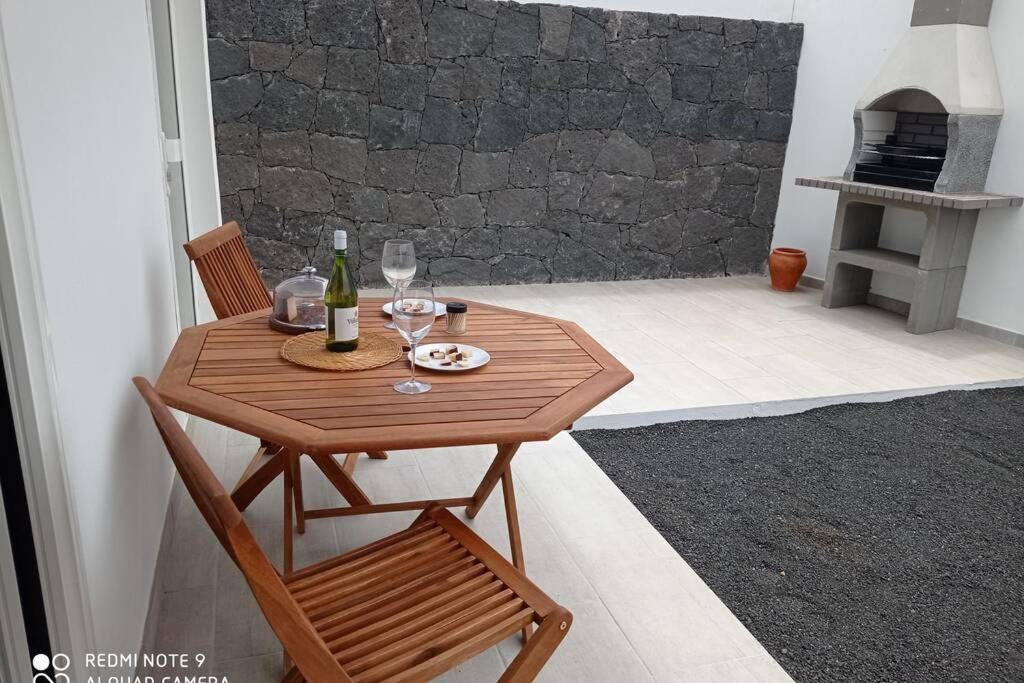 Precioso Apartamento Con Terraza En Teguise เตกีเซ ภายนอก รูปภาพ