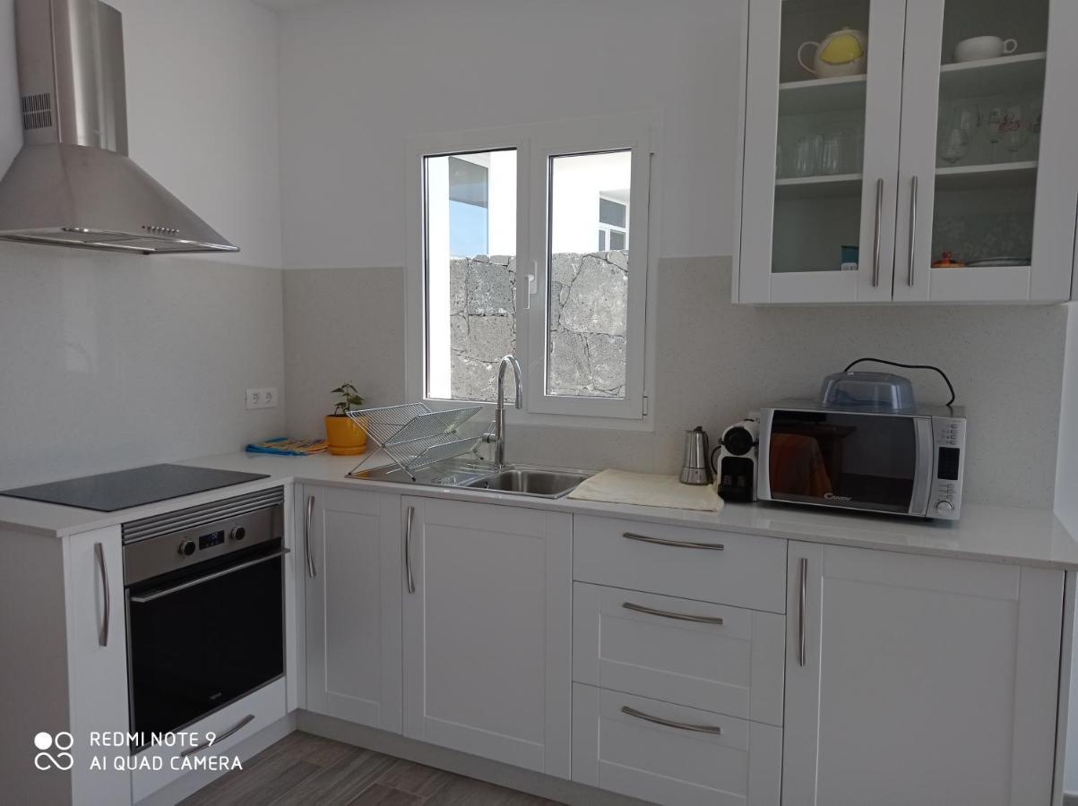 Precioso Apartamento Con Terraza En Teguise เตกีเซ ภายนอก รูปภาพ