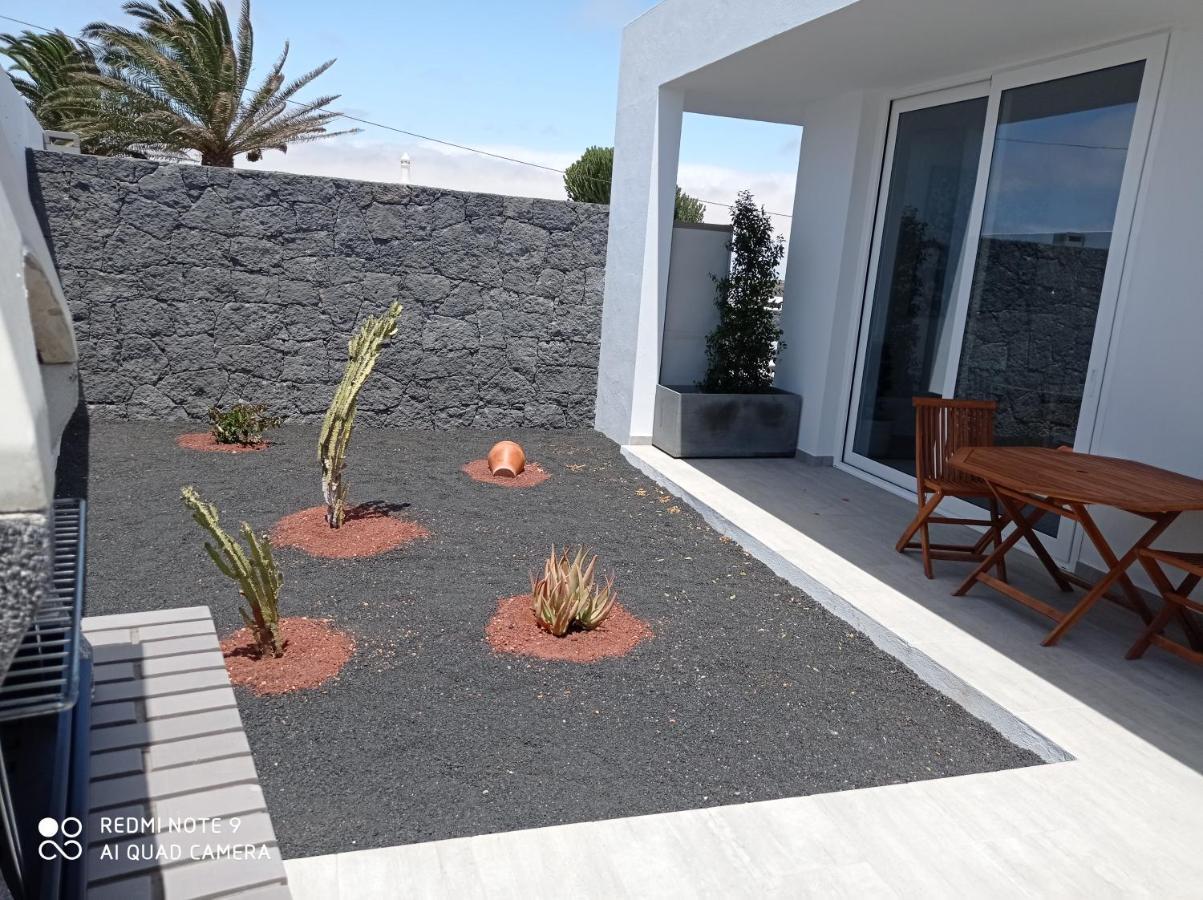 Precioso Apartamento Con Terraza En Teguise เตกีเซ ภายนอก รูปภาพ